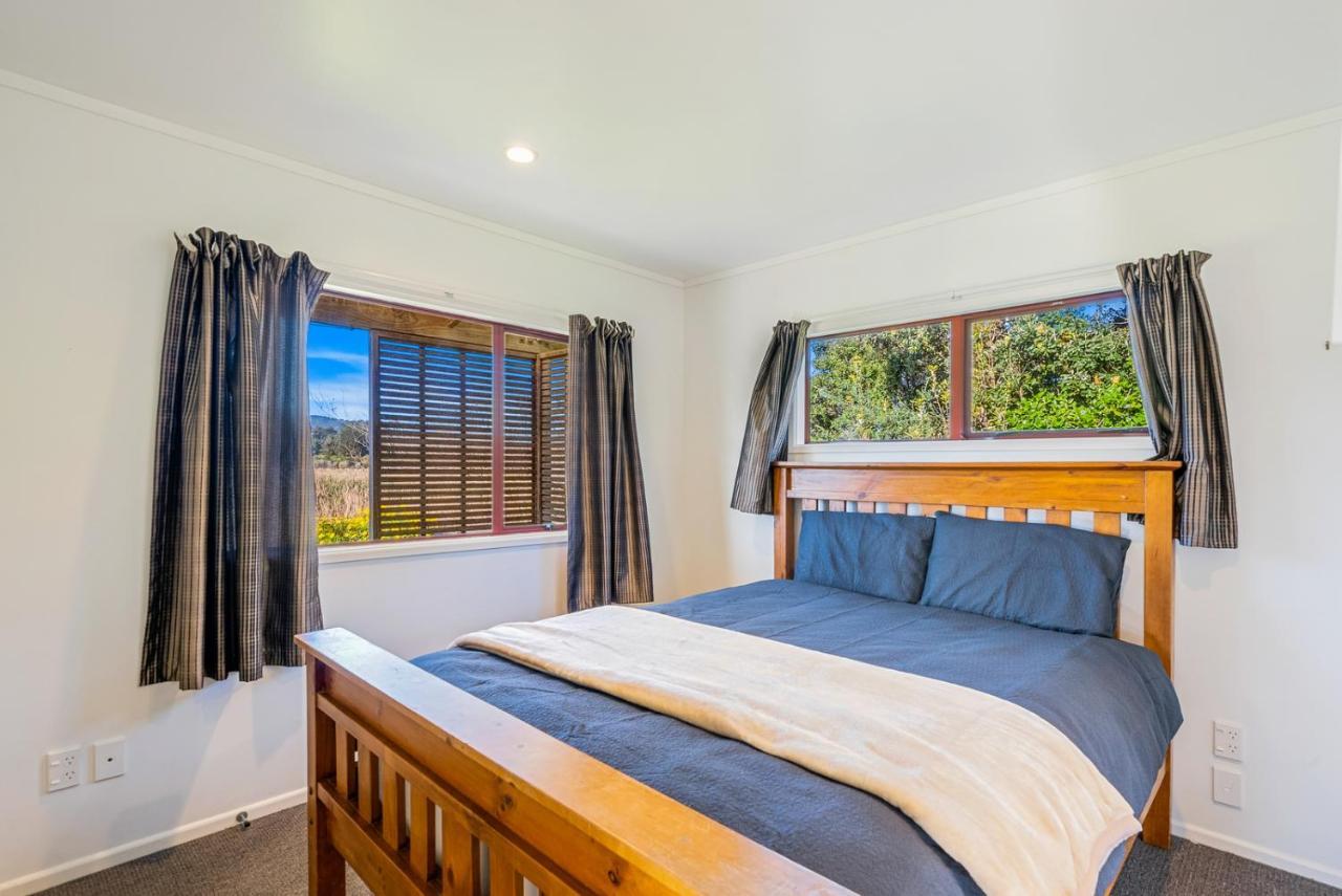 Cottage On Rutherford - Waikanae Holiday Home Экстерьер фото